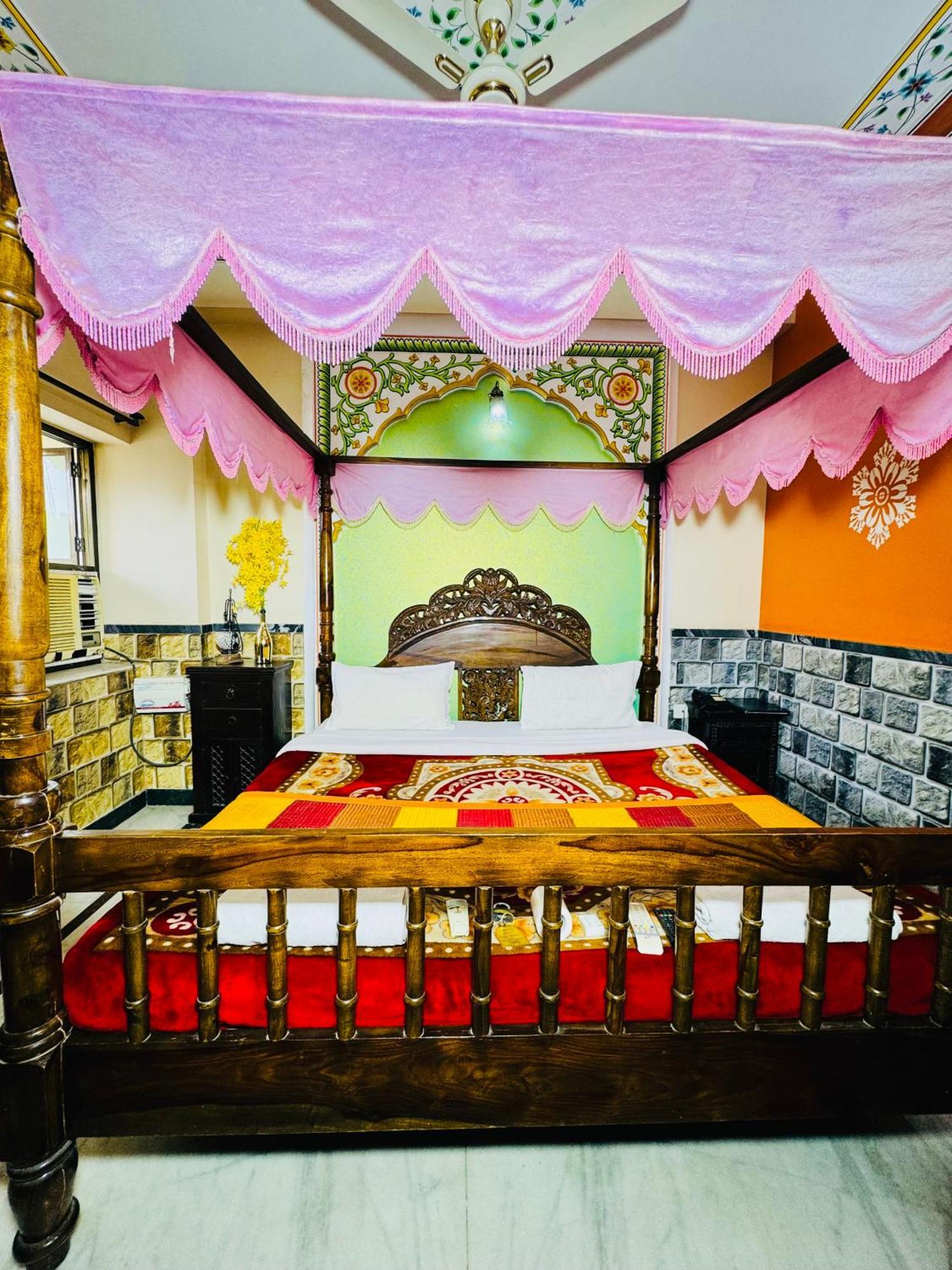 Hotel Moon Light Palace Jaipur Buitenkant foto