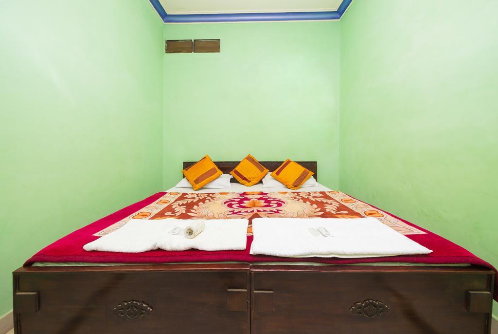 Hotel Moon Light Palace Jaipur Buitenkant foto